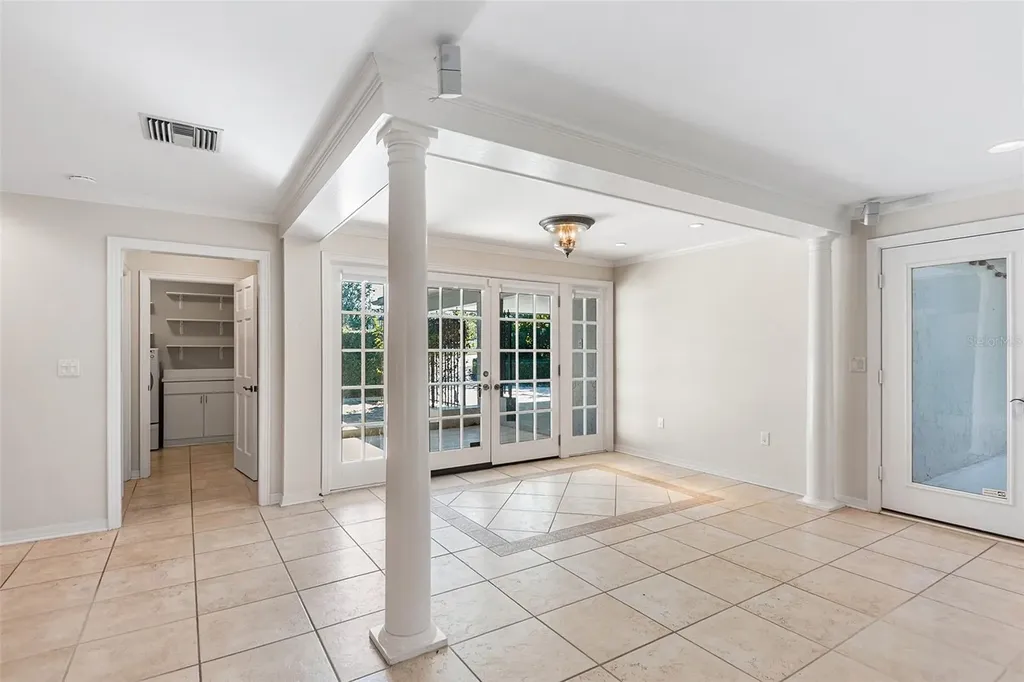 1249 Lake Point Drive Lakeland FL 33813