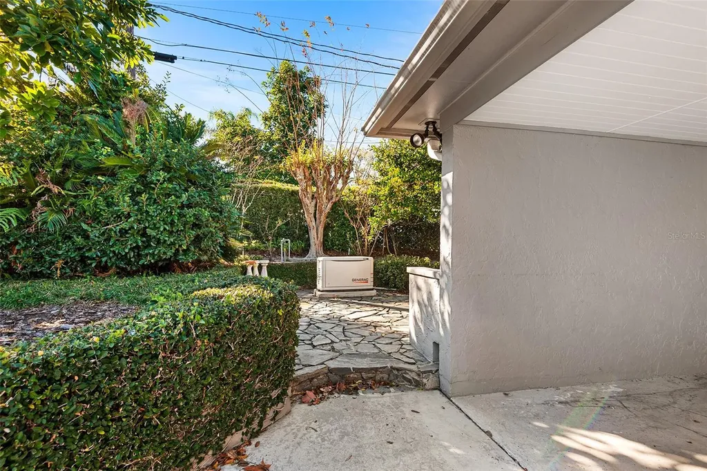 1249 Lake Point Drive Lakeland FL 33813