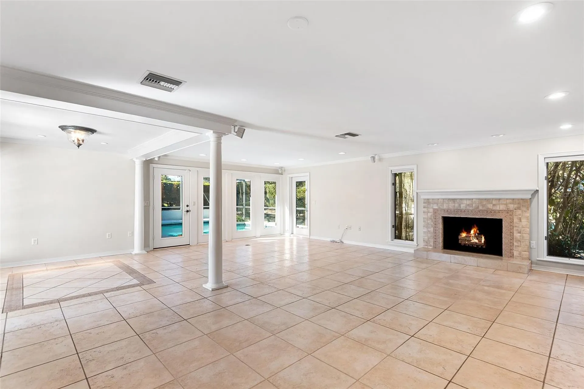 1249 Lake Point Drive Lakeland FL 33813
