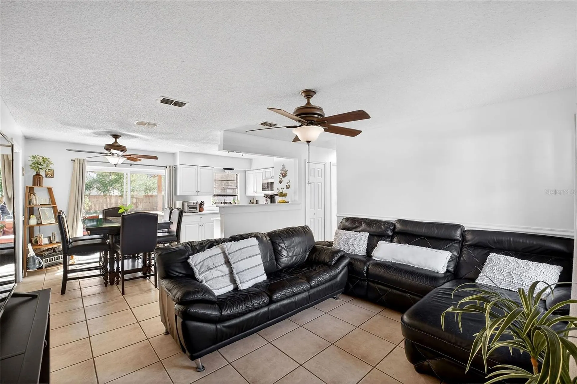 1747 Bonneville Drive Orlando FL 32826