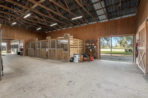 815 SE 145th Street Summerfield FL 34491