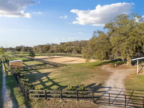 815 SE 145th Street Summerfield FL 34491