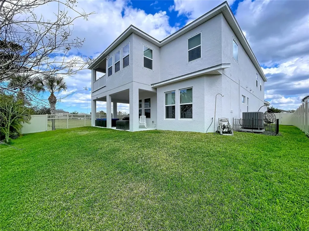 747 Cajeput Loop Tarpon Springs FL 34689