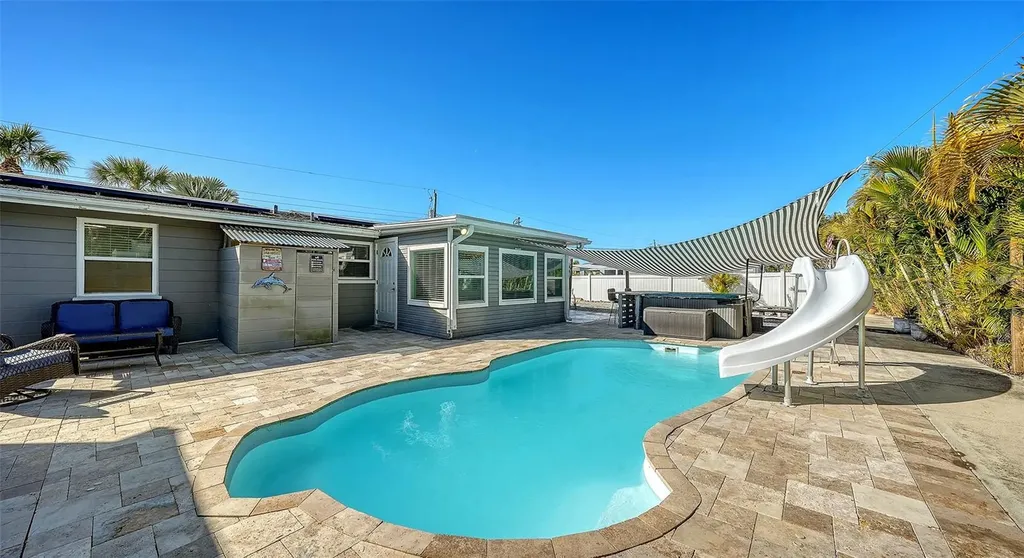 848 E 4th Street Englewood FL 34223