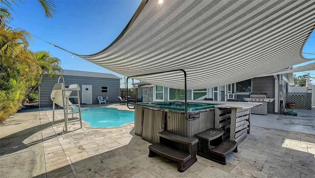 848 E 4th Street Englewood FL 34223