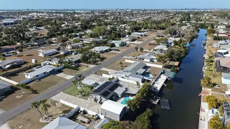 848 E 4th Street Englewood FL 34223