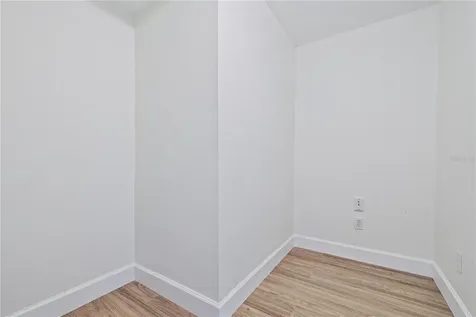 113 W Gladys Street Tampa FL 33602