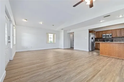 113 W Gladys Street Tampa FL 33602