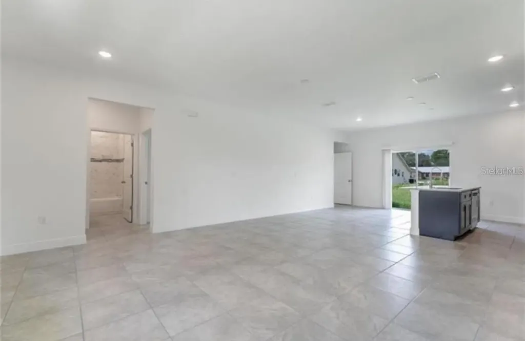 799 W Country Club Boulevard Citrus Springs FL 34434
