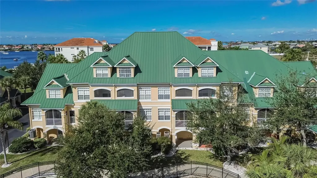 6451 Sunset Bay Circle Apollo Beach FL 33572