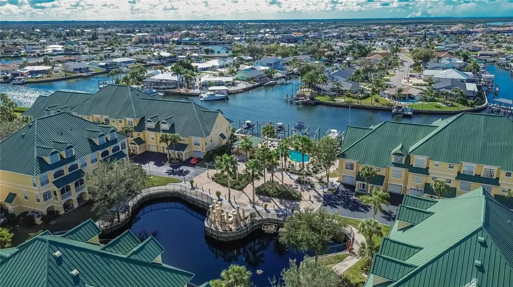 6451 Sunset Bay Circle Apollo Beach FL 33572