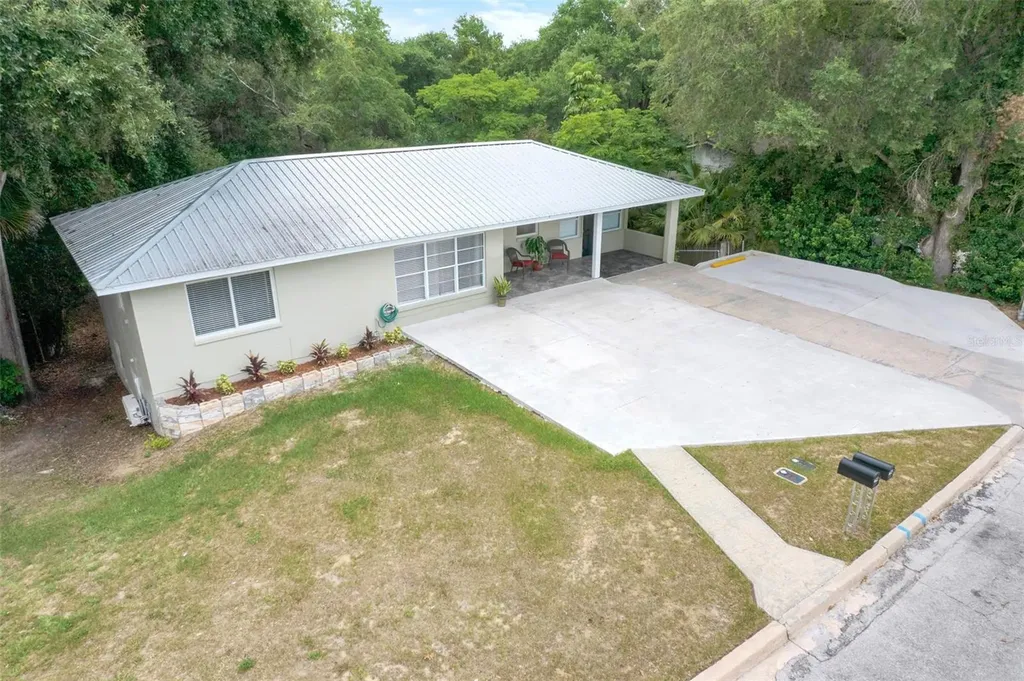 1347 East Avenue Clermont FL 34711