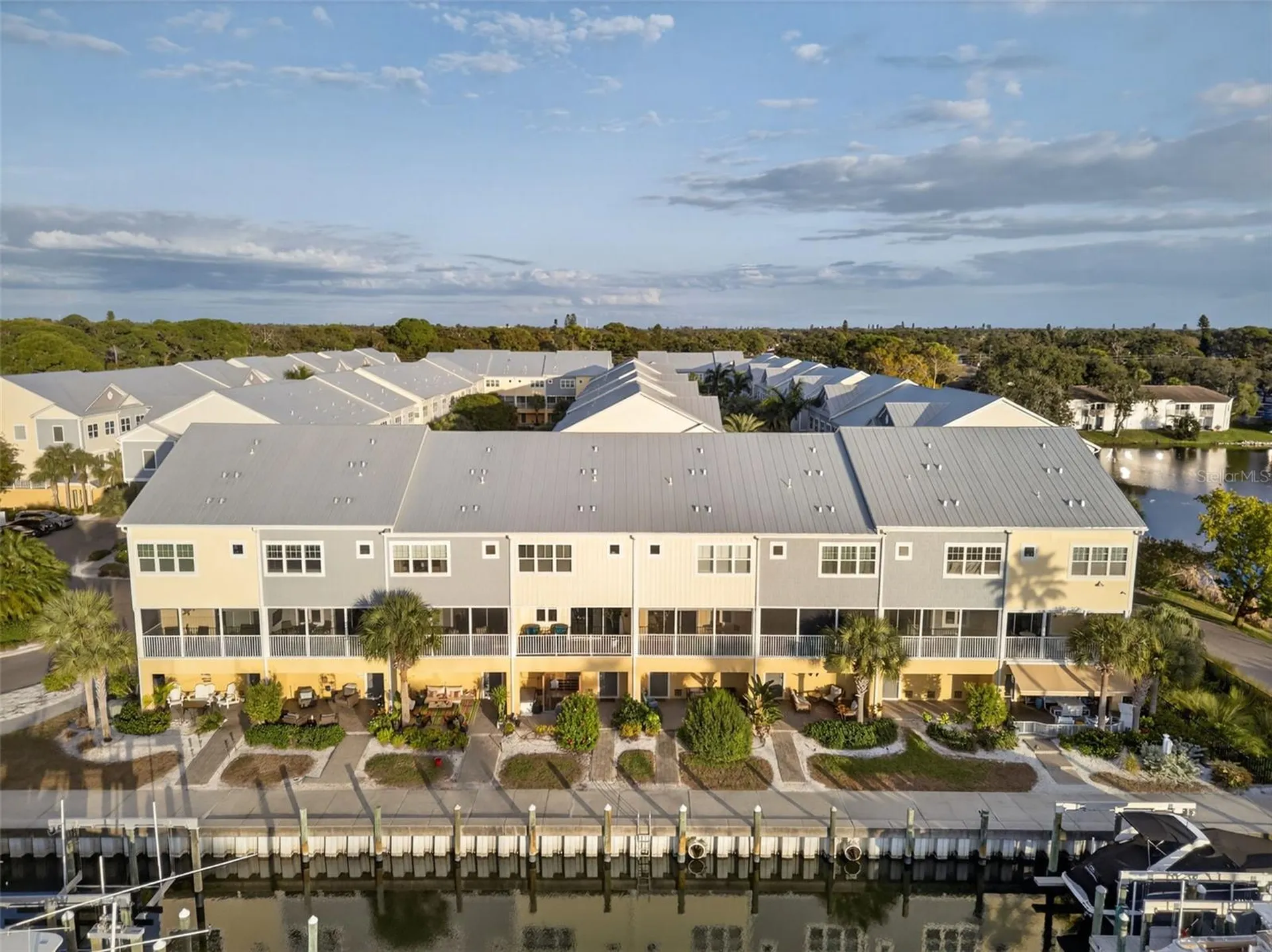 6115 Anchorage Way S St Petersburg FL 33712