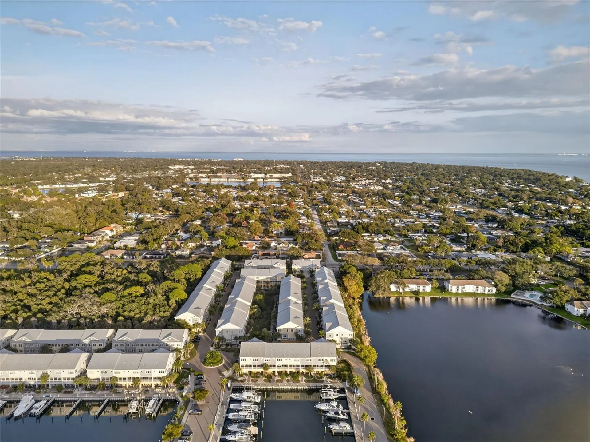 6115 Anchorage Way S St Petersburg FL 33712