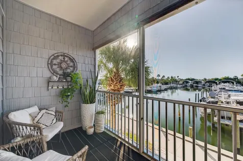 6115 Anchorage Way S St Petersburg FL 33712