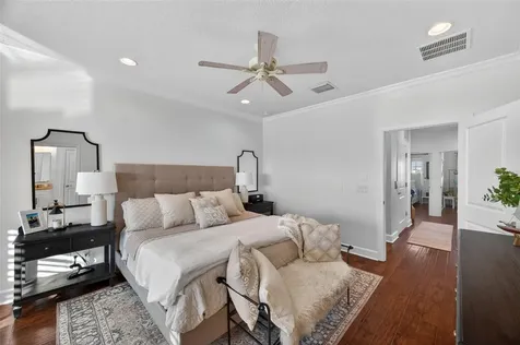 6115 Anchorage Way S St Petersburg FL 33712