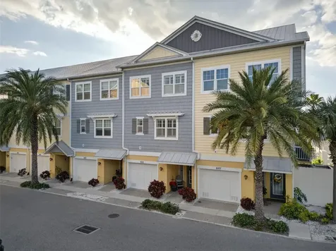 6115 Anchorage Way S St Petersburg FL 33712