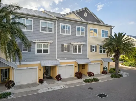 6115 Anchorage Way S St Petersburg FL 33712