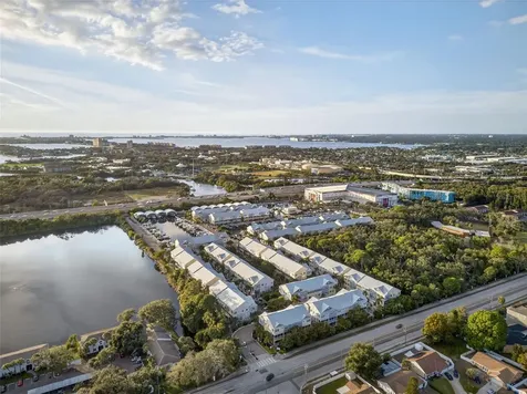 6115 Anchorage Way S St Petersburg FL 33712