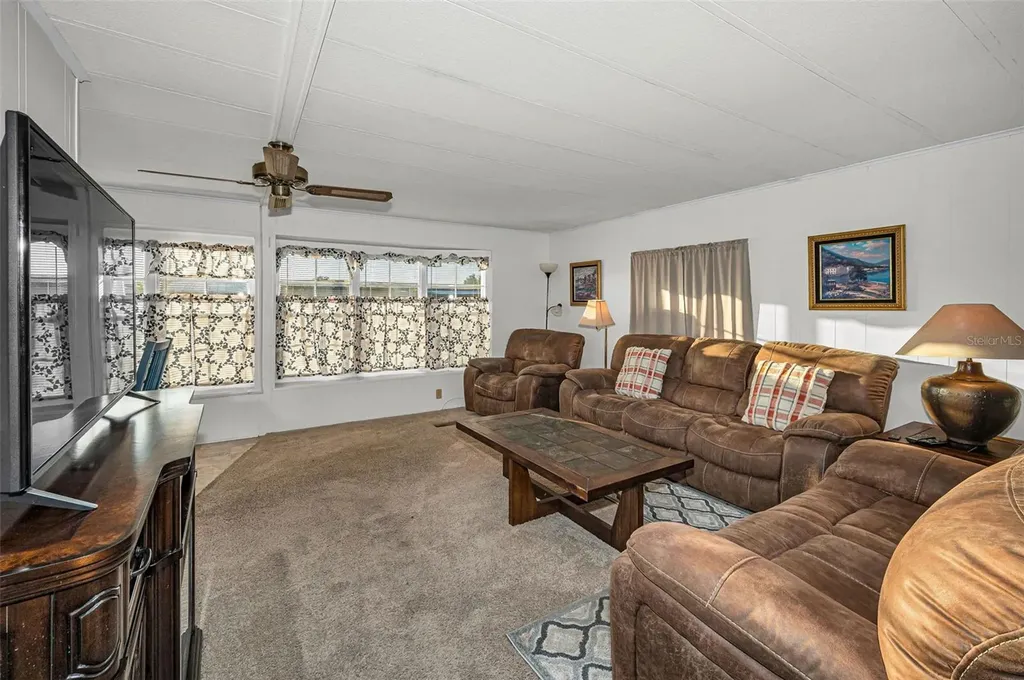 3318 Carnation Lane Zephyrhills FL 33541