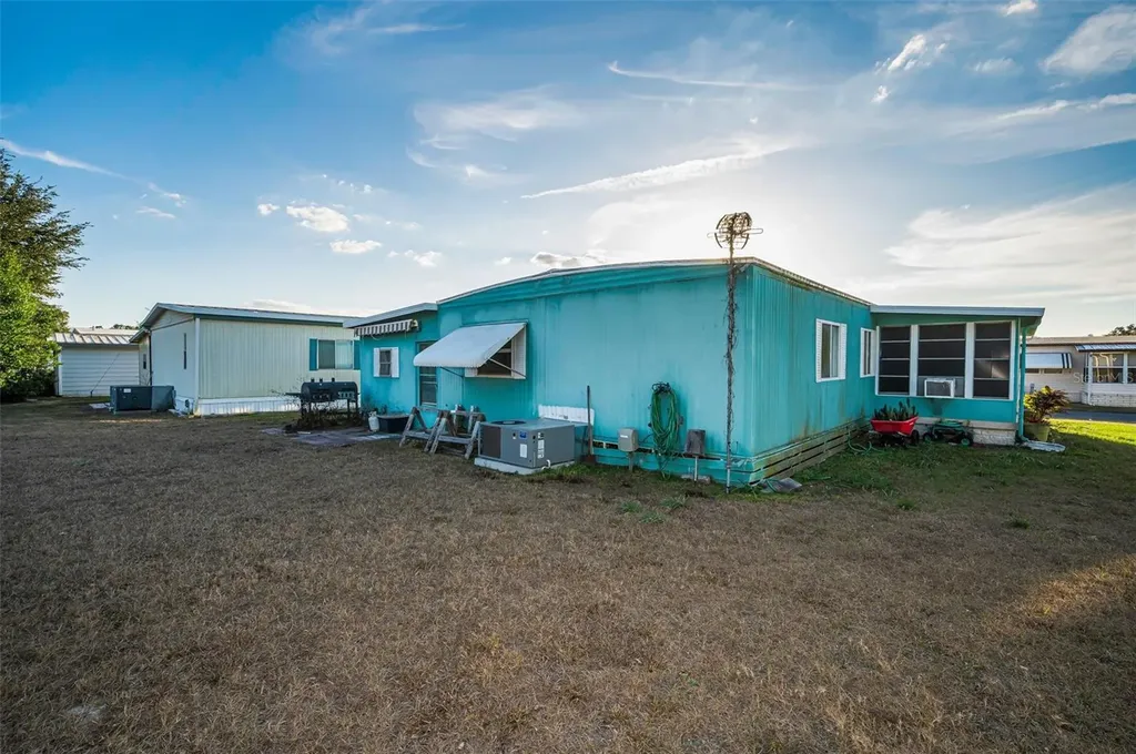 3318 Carnation Lane Zephyrhills FL 33541