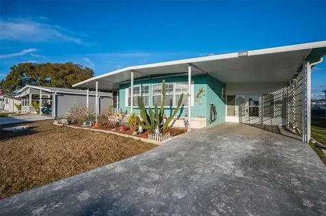 3318 Carnation Lane Zephyrhills FL 33541
