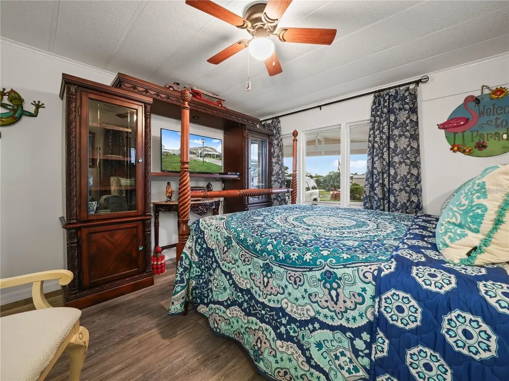 33 Queen Of Waters Street Lake Wales FL 33898