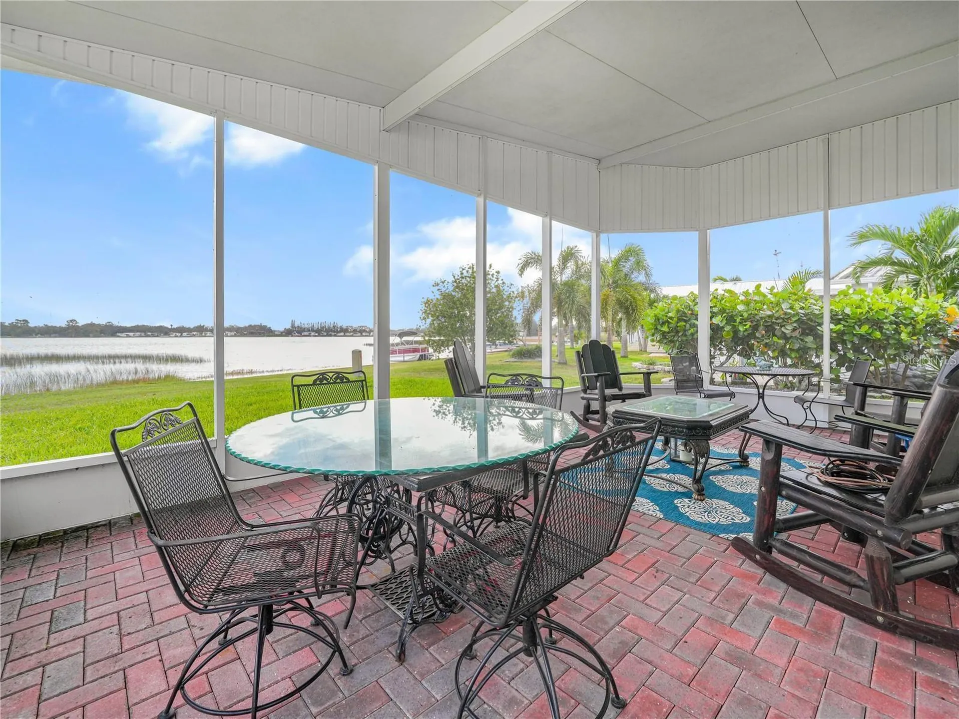 33 Queen Of Waters Street Lake Wales FL 33898