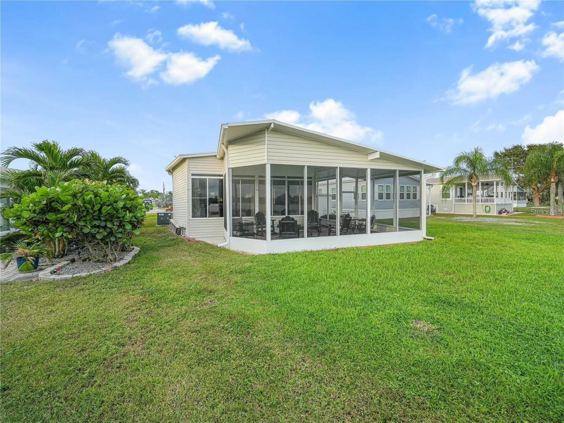 33 Queen Of Waters Street Lake Wales FL 33898
