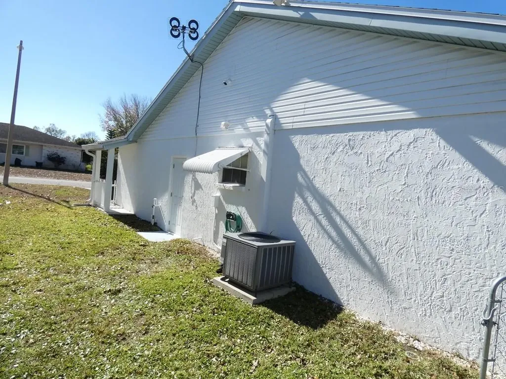 8811 Shoemaker Lane Hudson FL 34667