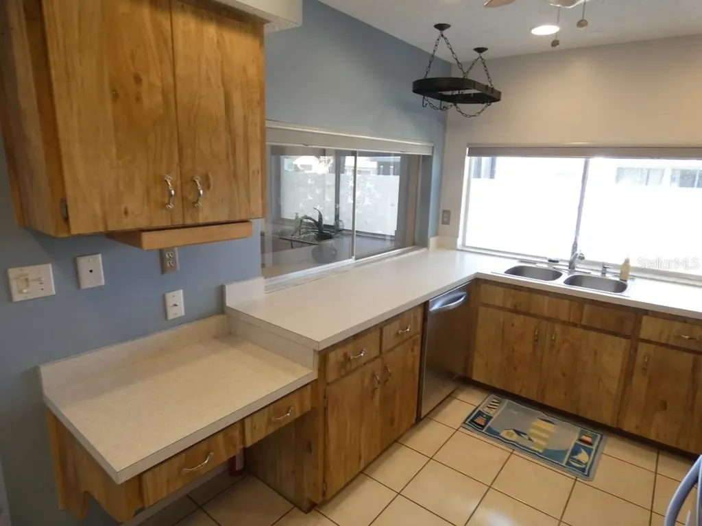 8811 Shoemaker Lane Hudson FL 34667
