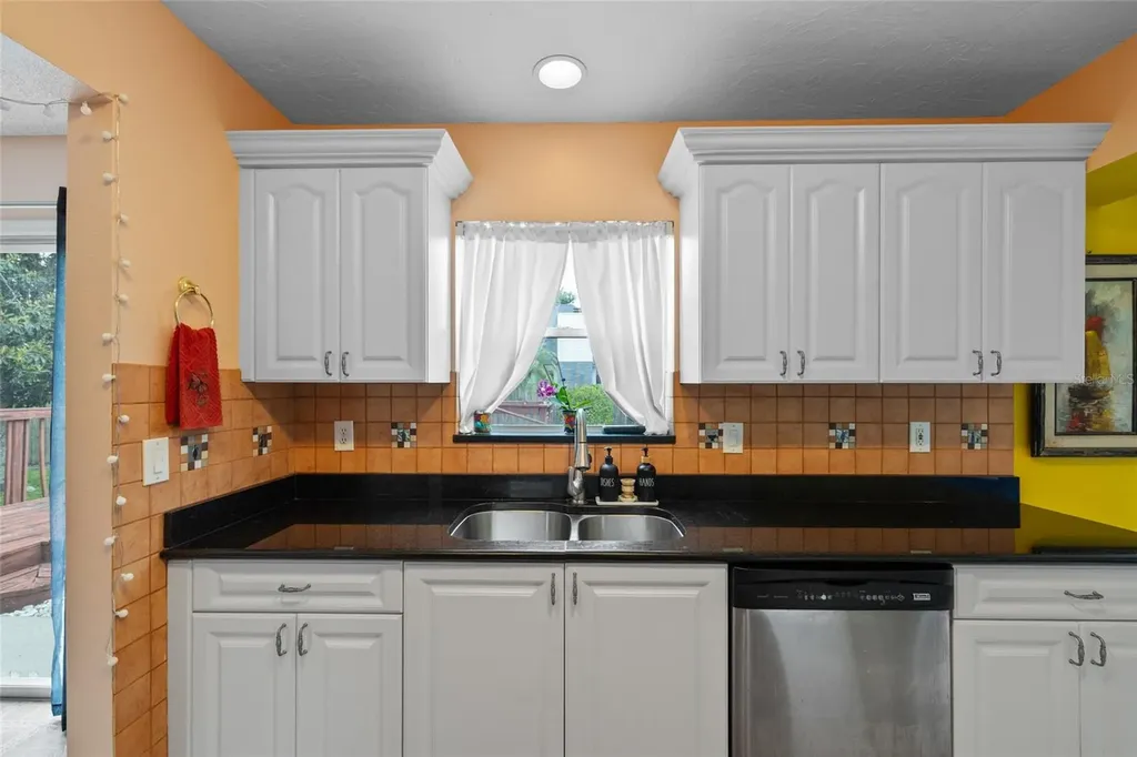 3910 77th Place E Sarasota FL 34243