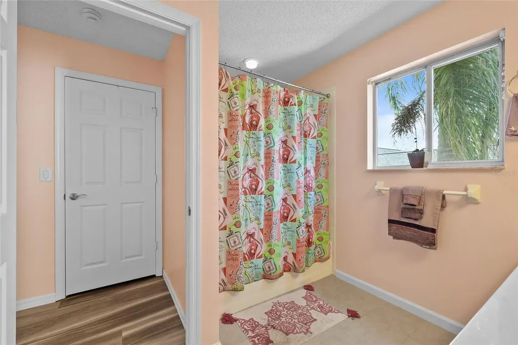 3910 77th Place E Sarasota FL 34243