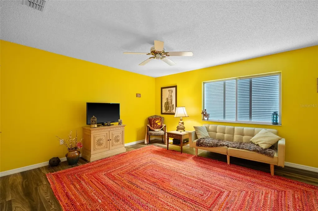 3910 77th Place E Sarasota FL 34243