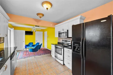 3910 77th Place E Sarasota FL 34243