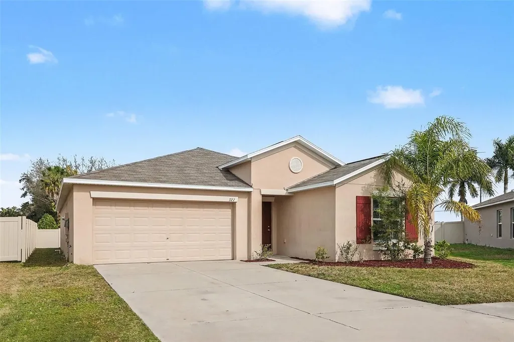 327 Cascade Bend Drive Ruskin FL 33570