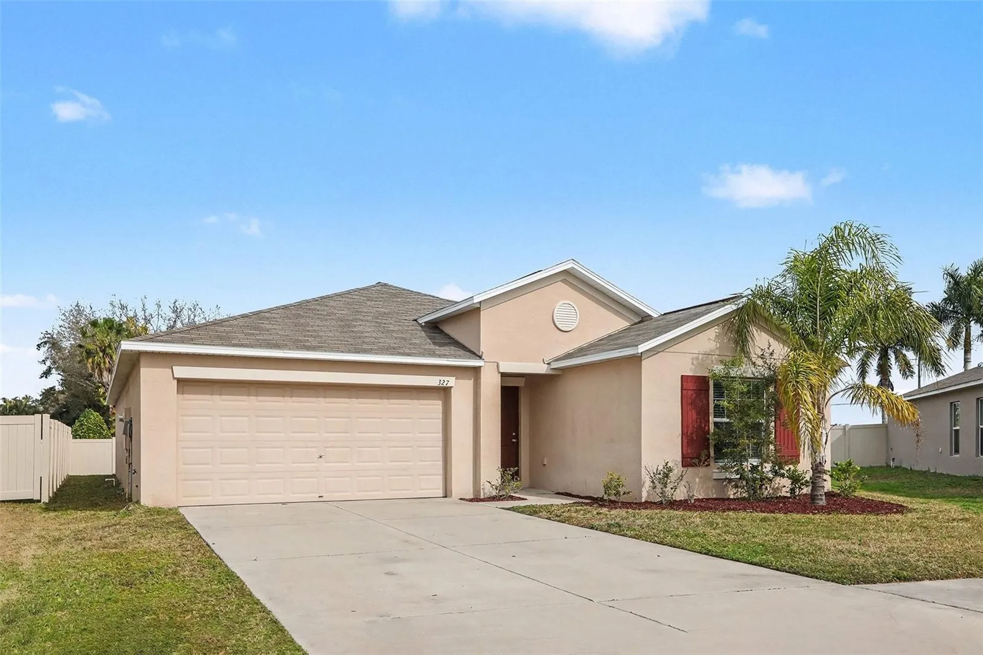 327 Cascade Bend Drive Ruskin FL 33570