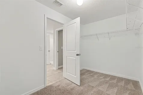 327 Cascade Bend Drive Ruskin FL 33570