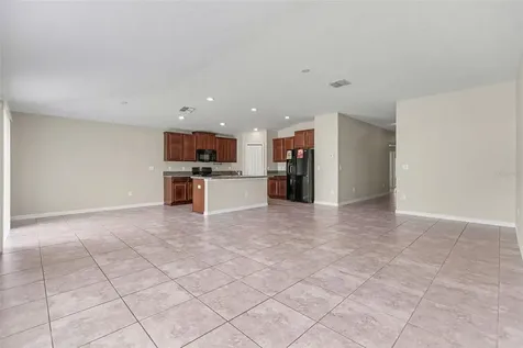 327 Cascade Bend Drive Ruskin FL 33570