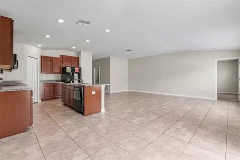 327 Cascade Bend Drive Ruskin FL 33570