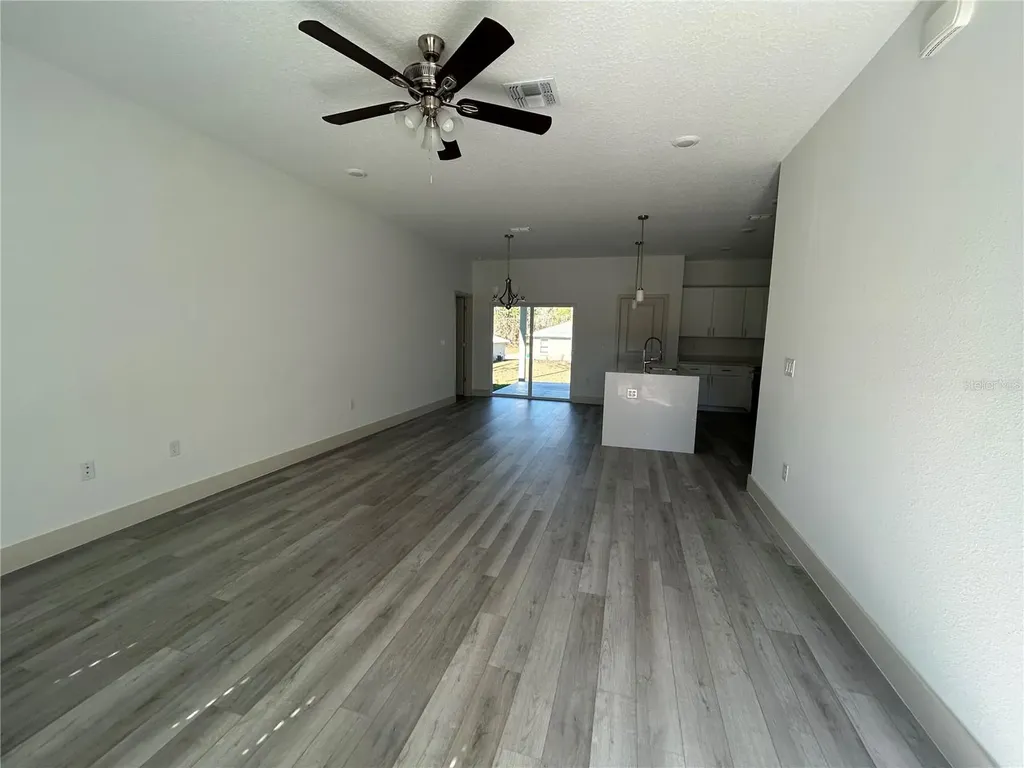 1531 W Gainsboro Lane Citrus Springs FL 34434