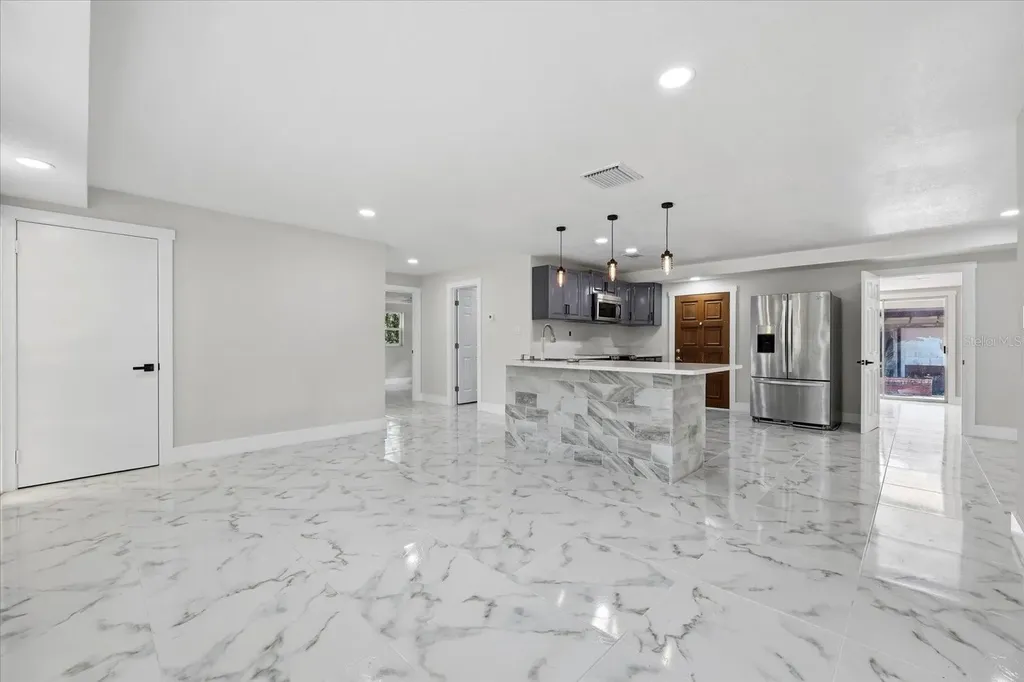 286 Broad Street Brooksville FL 34604