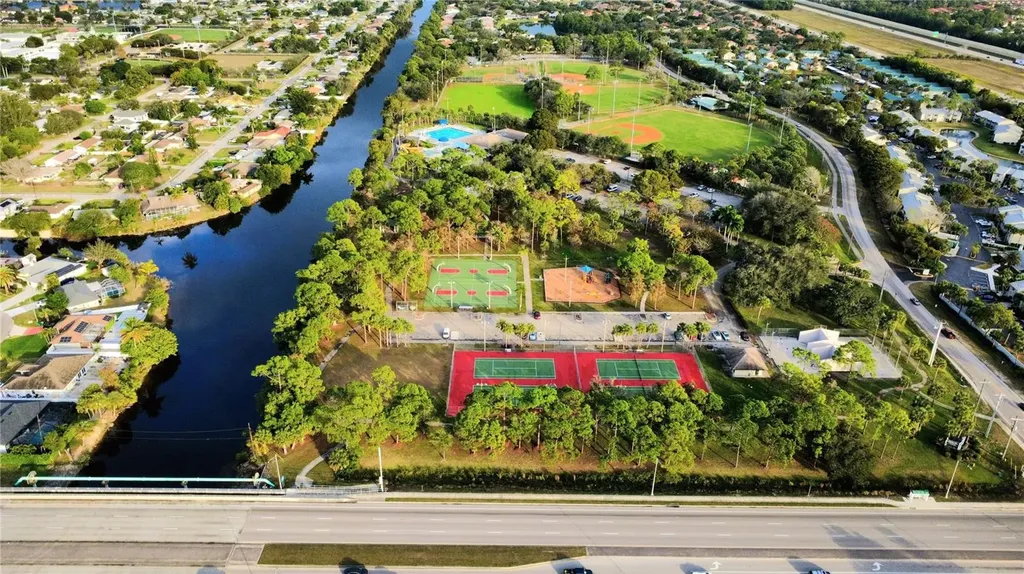 1448 Churchill Circle Naples FL 34116