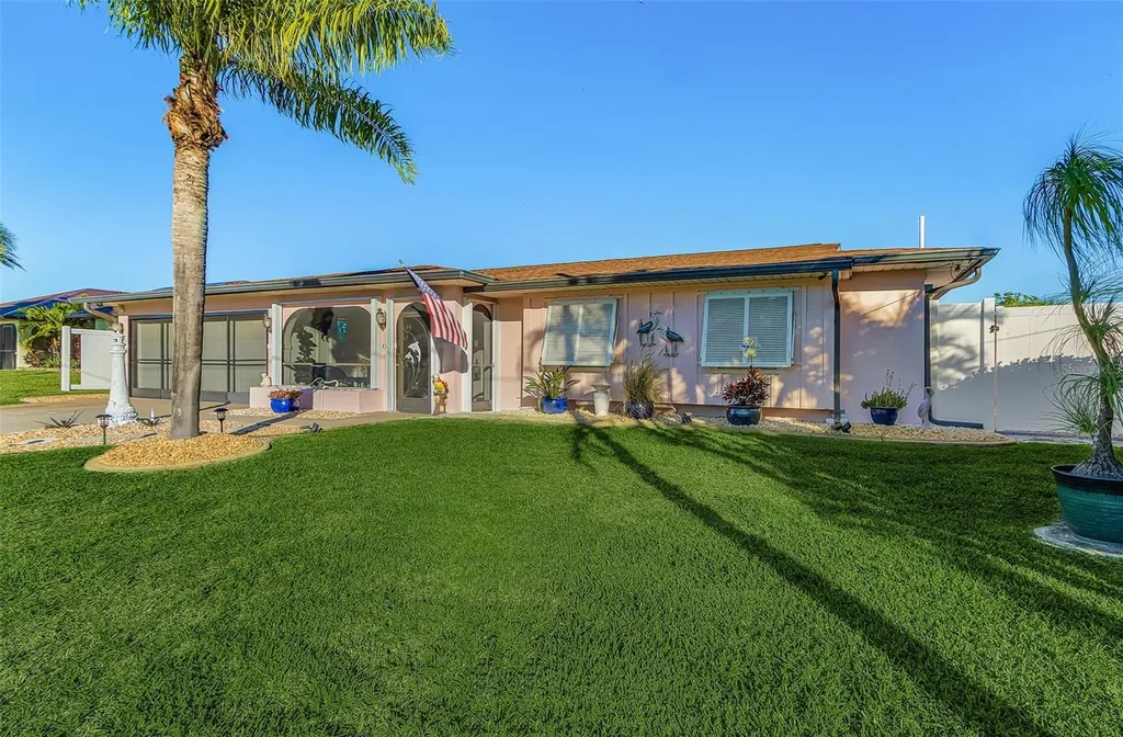 4114 Yucatan Circle Port Charlotte FL 33948