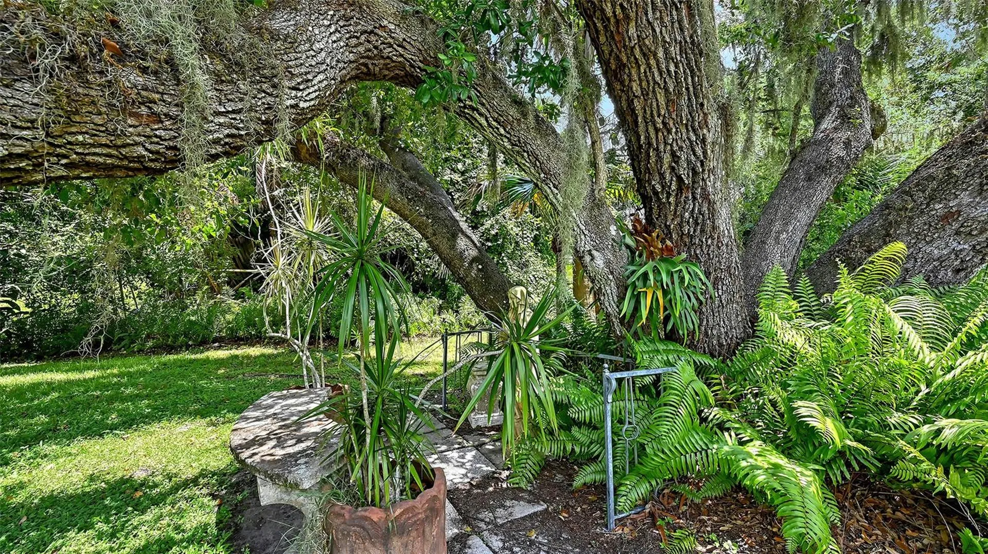 3012 Desoto Road Sarasota FL 34234