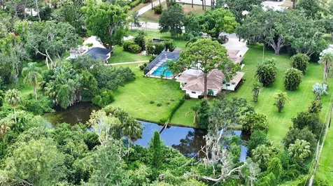 3012 Desoto Road Sarasota FL 34234