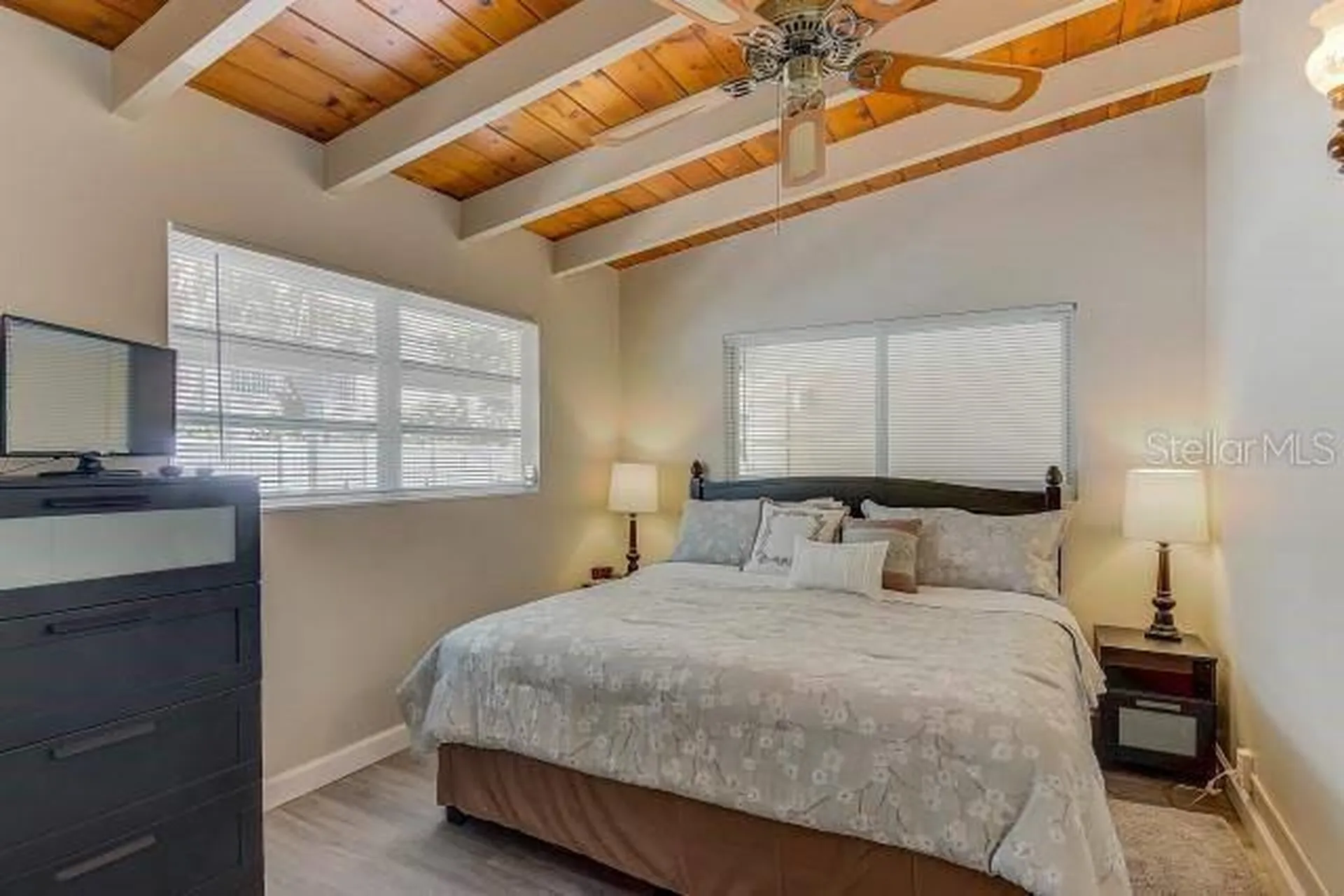 6006 Midnight Pass Road Sarasota FL 34242