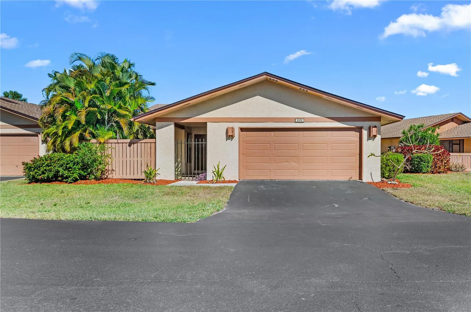 6479 Royal Woods Drive Fort Myers FL 33908