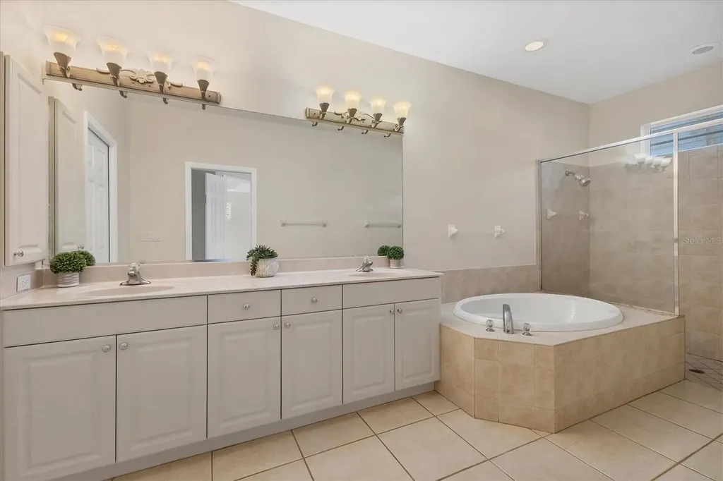 4309 Callista Lane Sarasota FL 34243