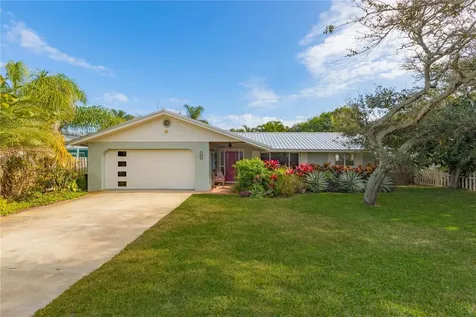 1421 Beacon Street New Smyrna Beach FL 32169